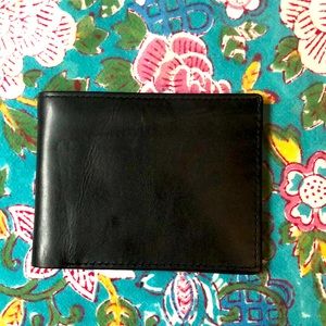 Classic bifold - Black Full Grain Leather wallet, smooth